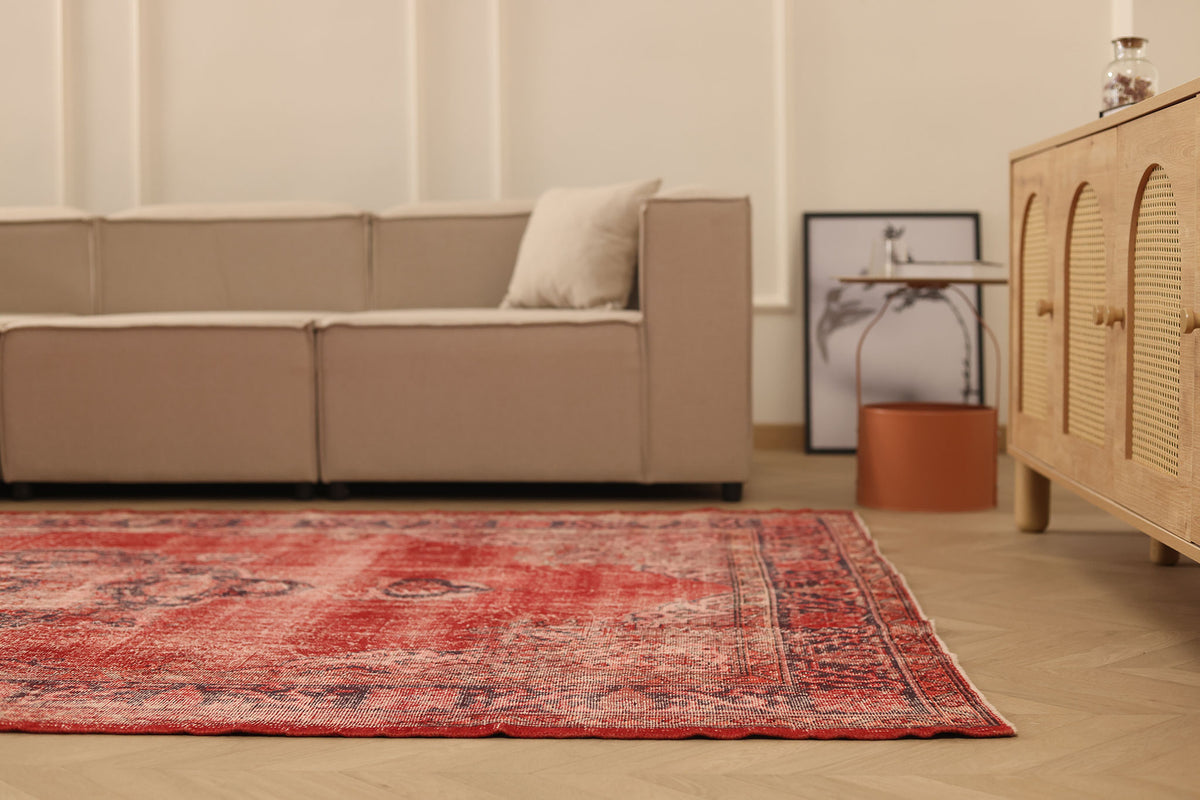 Vintage Isparta Turkish Area Rug 6x9 ft — Red & Gray Overdyed