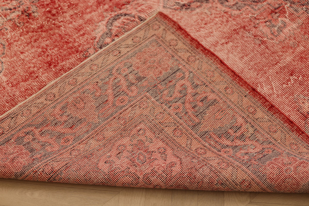 Vintage Isparta Turkish Area Rug 6x9 ft — Red & Gray Overdyed