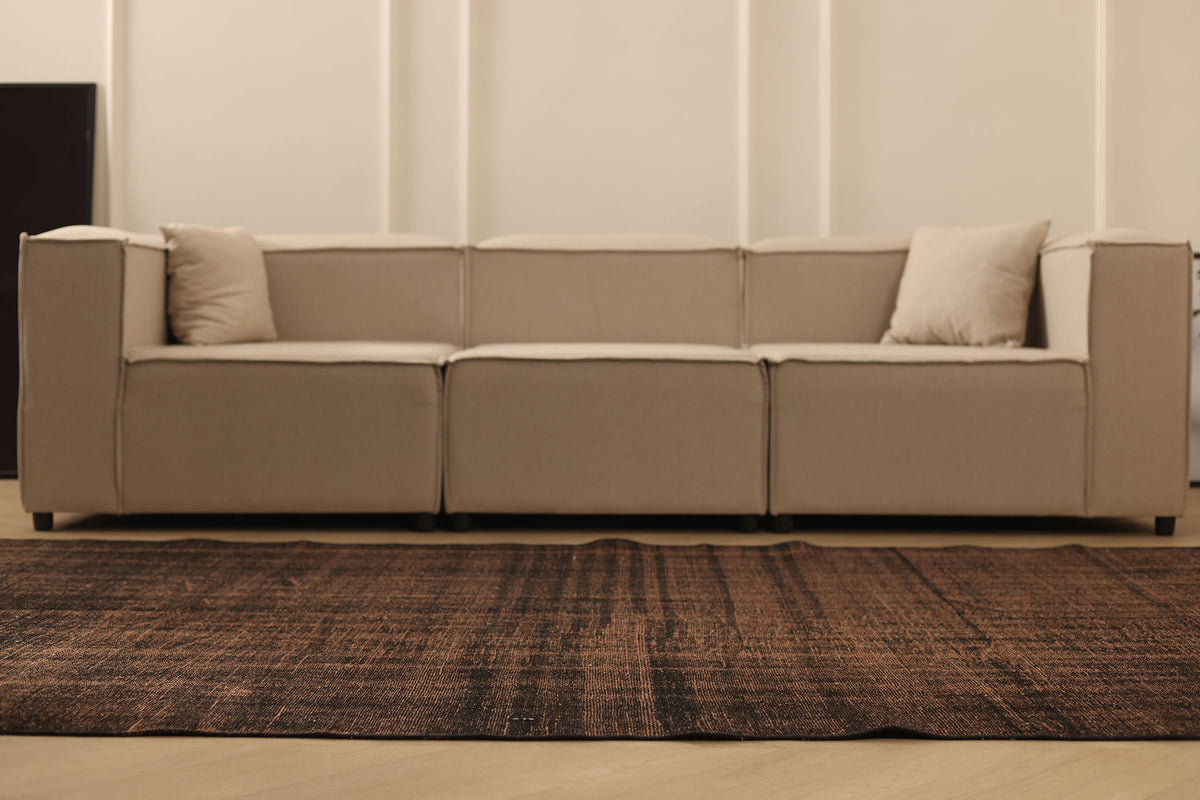 Vintage Manisa Turkish Area Rug 5x9 ft — Brown minimalist