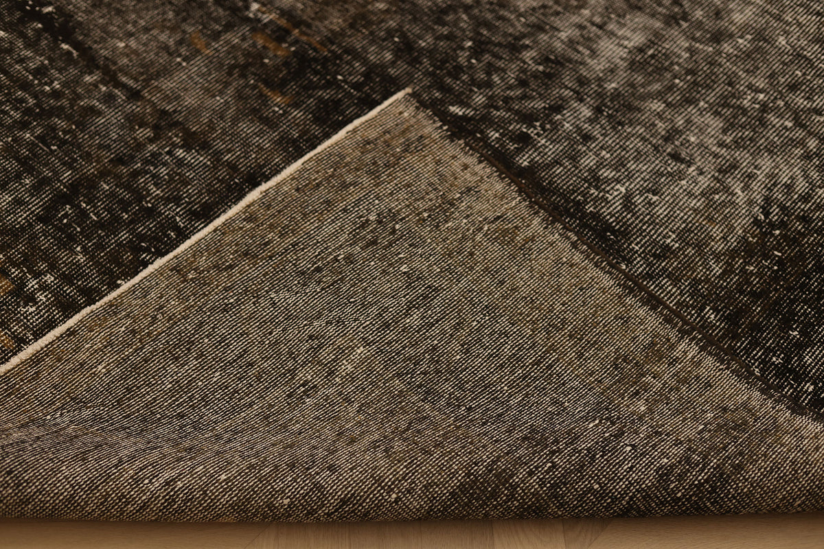Vintage Isparta Turkish Area Rug 6x9 ft — Gray Overdyed (No. 39569)