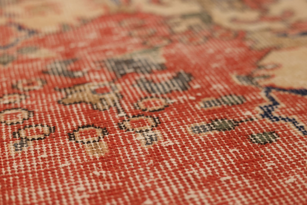 Vintage Isparta Turkish Area Rug 5x9 ft — Red & Beige Floral (No. 39573)