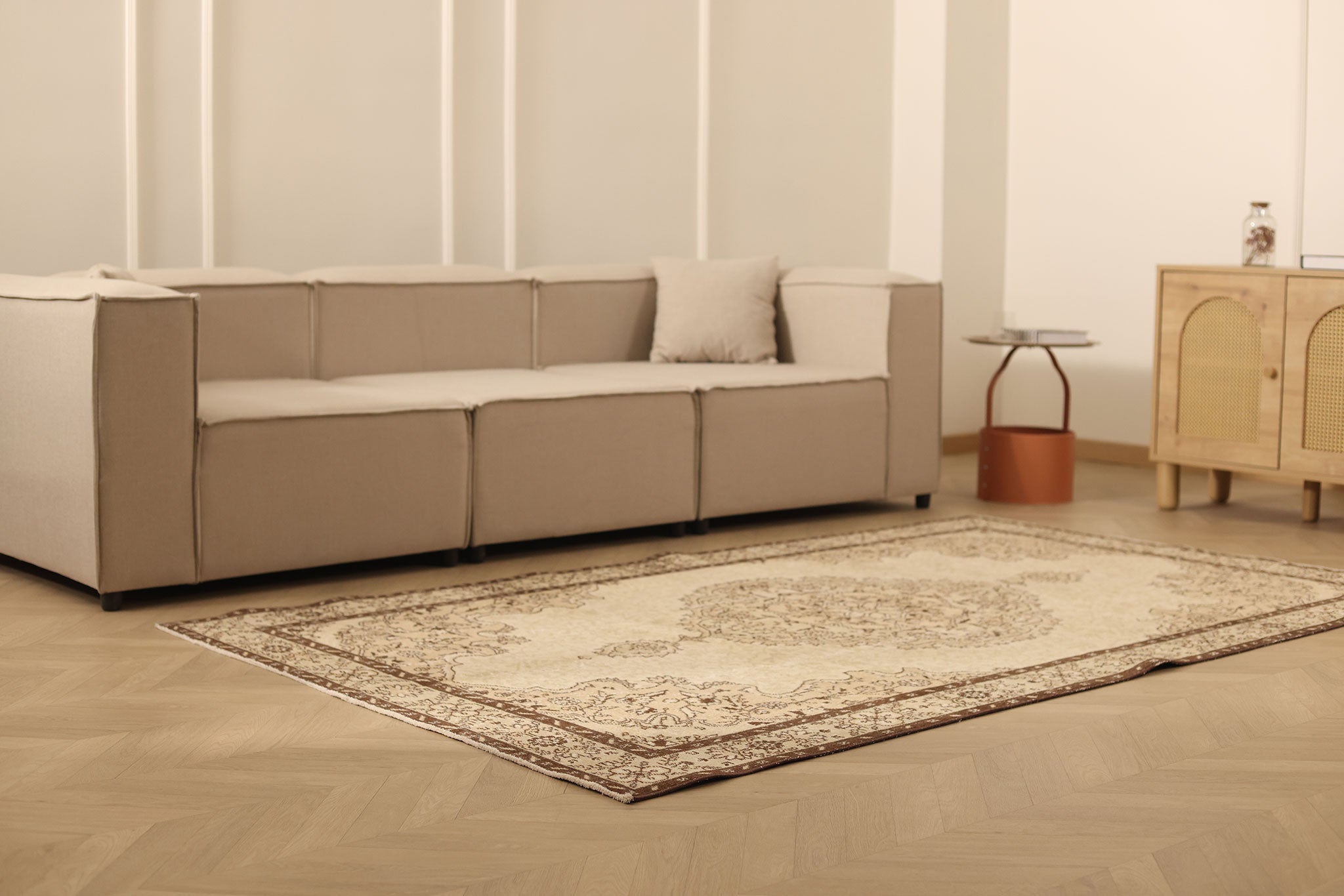 Vintage Isparta Turkish Area Rug 5x8 ft — Beige & Brown Floral (No. 39576)