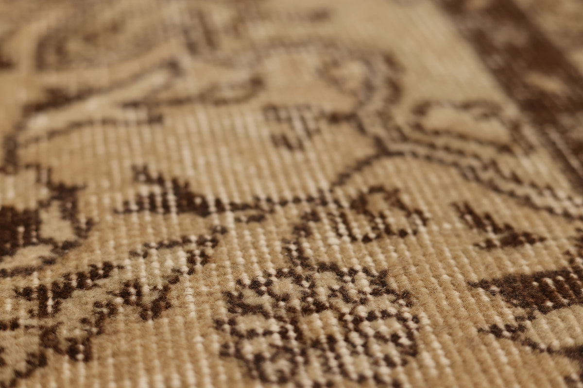 Vintage Isparta Turkish Area Rug 5x8 ft — Beige & Brown Floral (No. 39576)