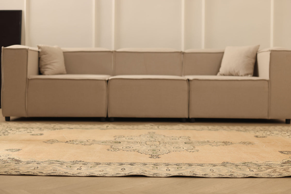 Vintage Isparta Turkish Area Rug 6x9 ft — Beige & Brown Floral (No. 39577)