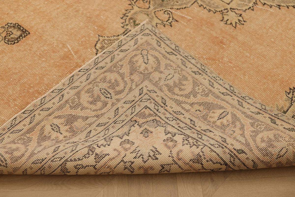 Vintage Isparta Turkish Area Rug 6x9 ft — Beige & Brown Floral (No. 39577)