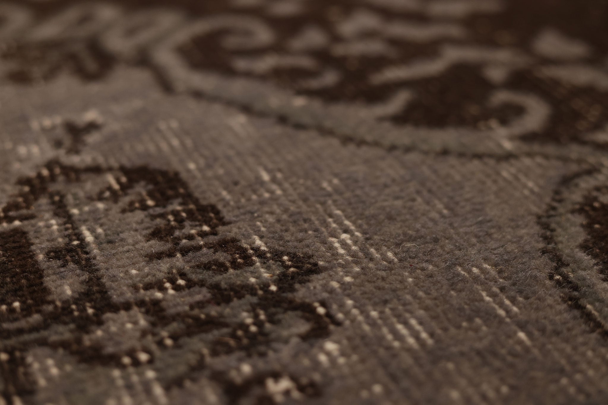 Vintage Isparta Turkish Area Rug 5x9 ft — Gray & Brown Overdyed