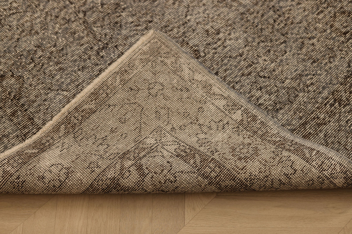 Vintage Isparta Turkish Area Rug 5x8 ft — Gray Overdyed (No. 39589)