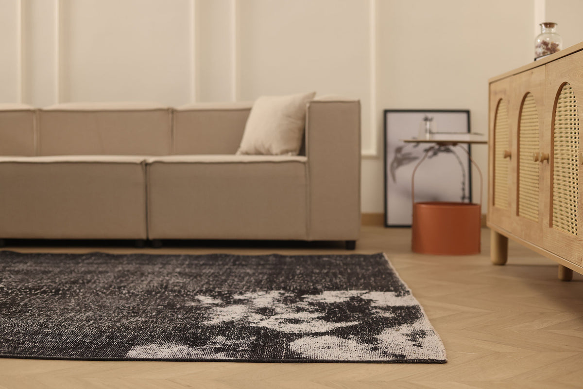 Vintage Manisa Turkish Area Rug 6x10 ft — Gray Overdyed