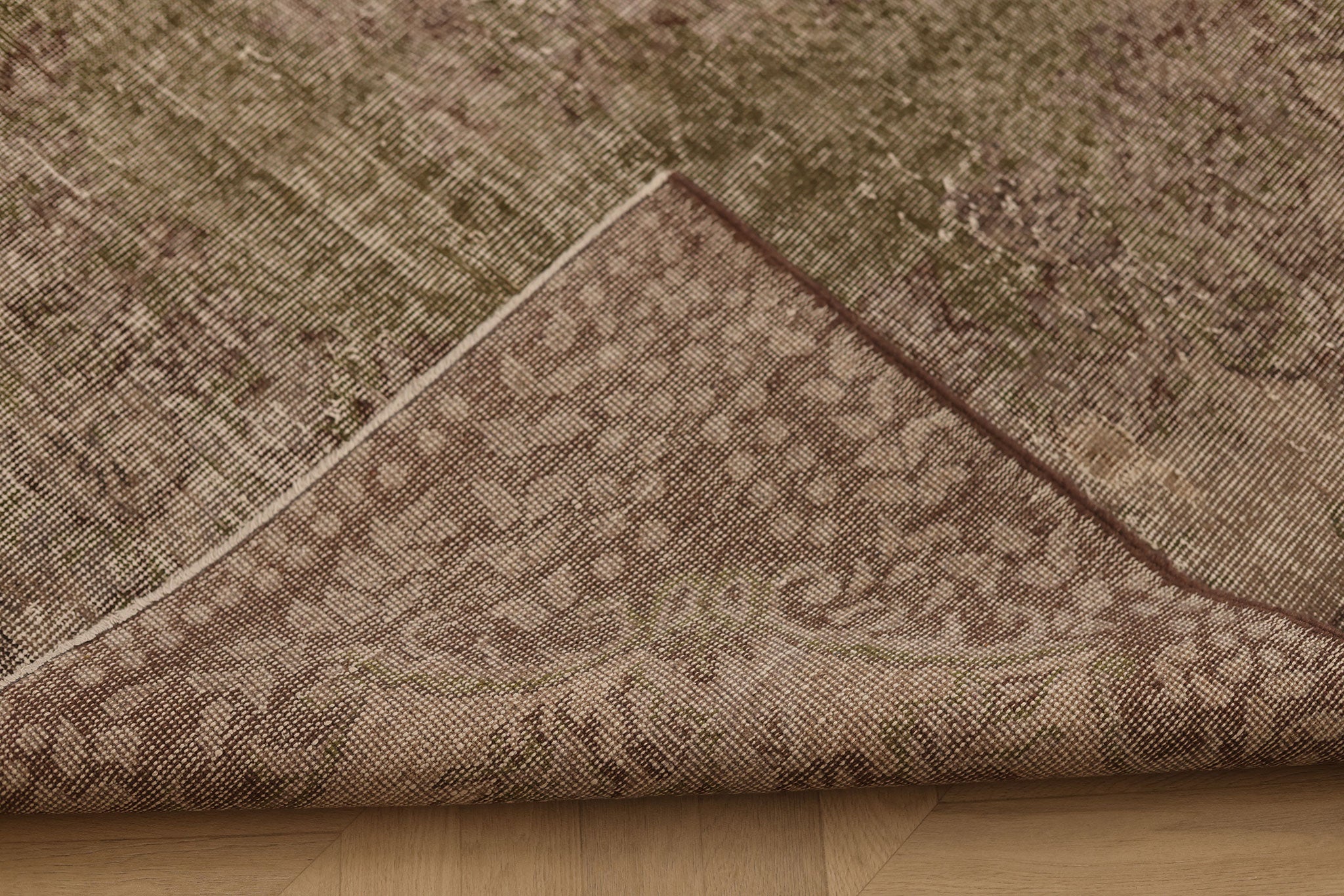 Vintage Isparta Turkish Area Rug 5x8 ft — Gray Overdyed (No. 39601)