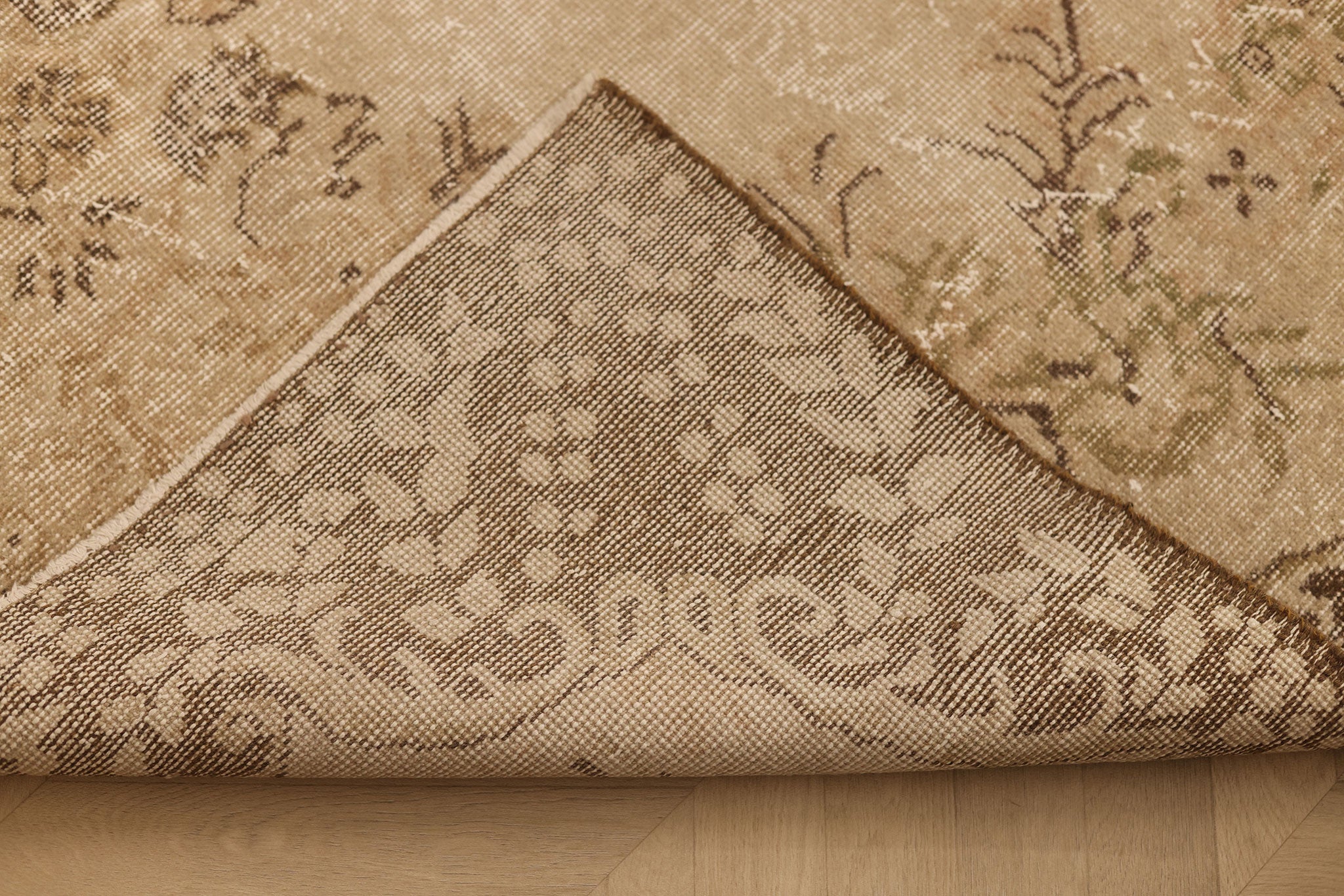 Vintage Isparta Turkish Area Rug 5x10 ft — Beige & Brown Floral (No. 39608)