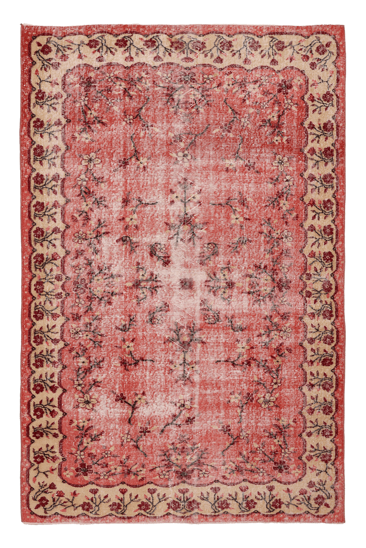 Vintage Isparta Turkish Area Rug 5x8 ft — Red & Beige Distressed