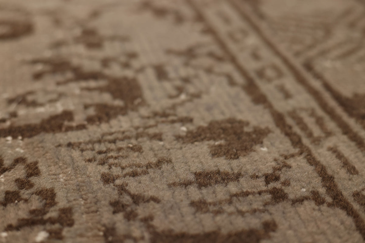 Vintage Manisa Turkish Area Rug 6x9 ft — Beige & Brown Distressed