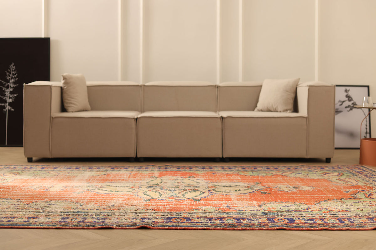 Vintage Manisa Turkish Area Rug 7x10 ft — Red & Green Distressed