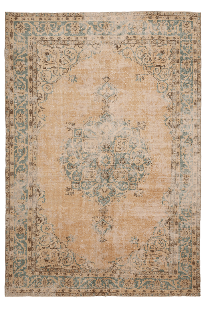 Vintage Isparta Turkish Area Rug 7x10 ft — Beige Floral