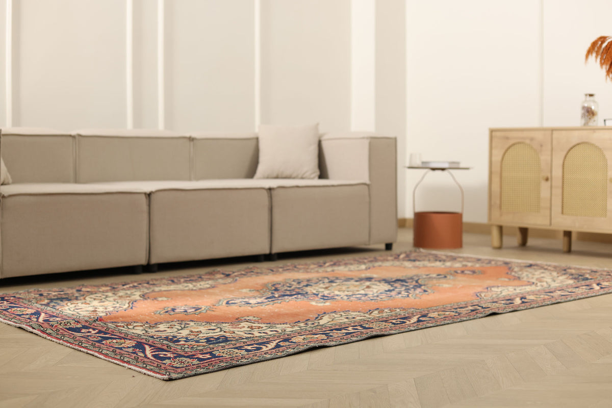 Vintage Isparta Turkish Area Rug 5x9 ft — Orange Floral (No. 39984)