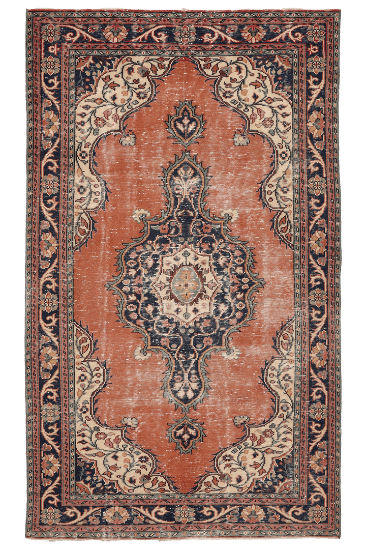 Vintage Isparta Turkish Area Rug 5x9 ft — Orange Floral (No. 39984)