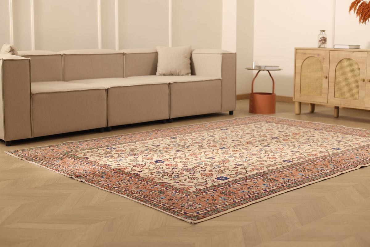 Vintage Isparta Turkish Area Rug 6x9 ft — Beige & Pink Floral