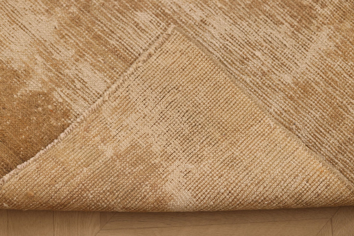 Vintage Malatya Turkish Runner Rug 3x9 ft — Beige & Brown Distressed