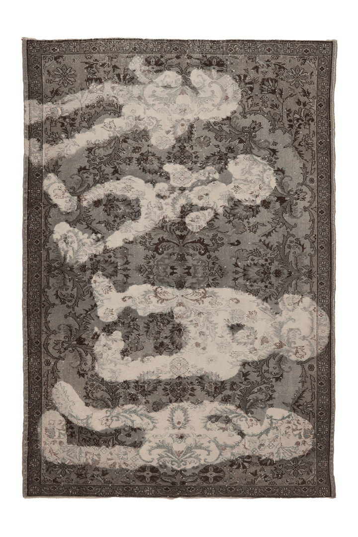 Vintage Isparta Turkish Area Rug 6x9 ft — Gray & White Distressed