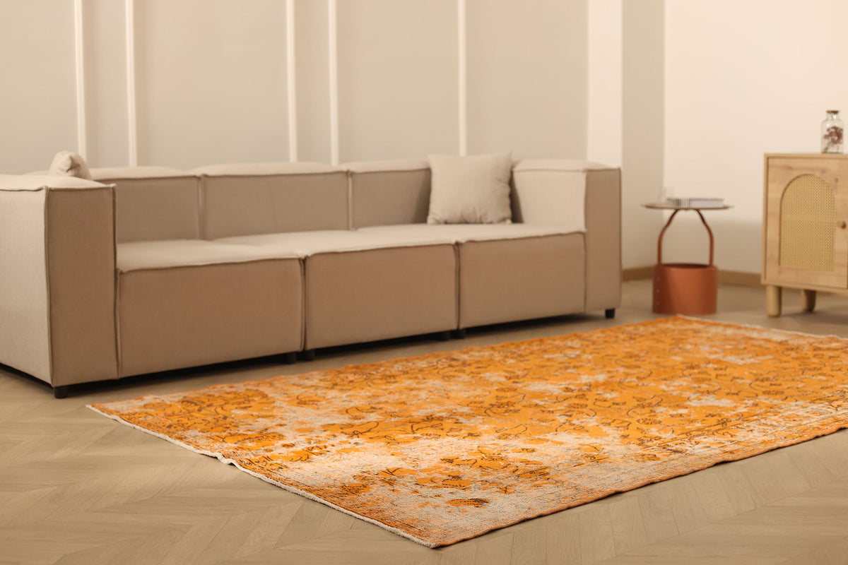 Vintage Isparta Turkish Area Rug 5x9 ft — Orange Overdyed