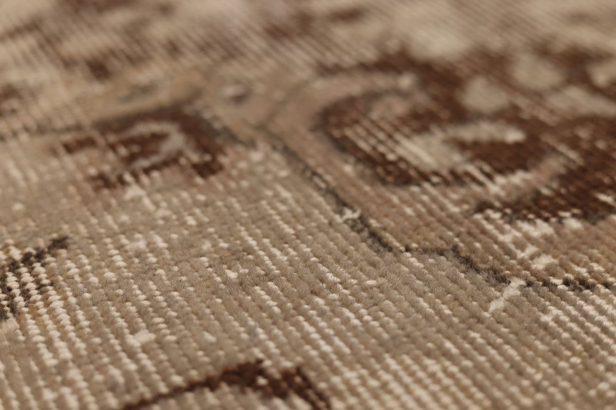 Vintage Isparta Turkish Area Rug 6x9 ft — Beige & Brown Floral