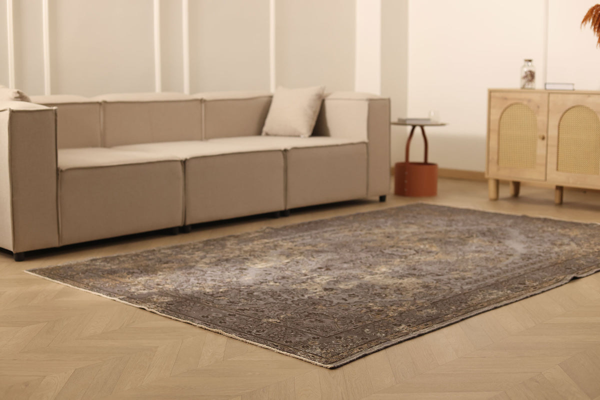 Vintage Isparta Turkish Area Rug 6x9 ft — Gray & Brown Distressed