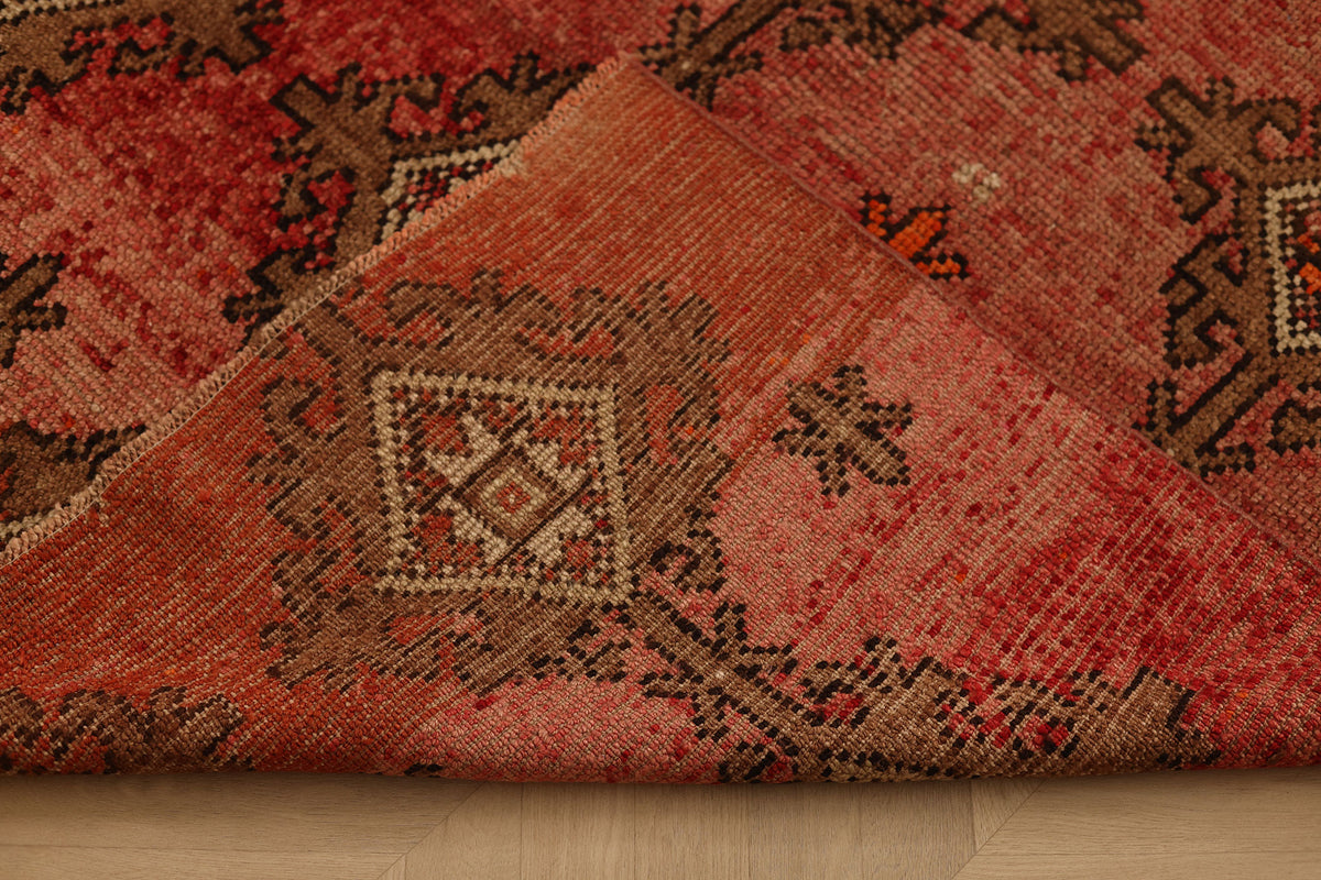 Vintage Malatya Turkish Area Rug 5x10 ft — Red & Brown Geometric