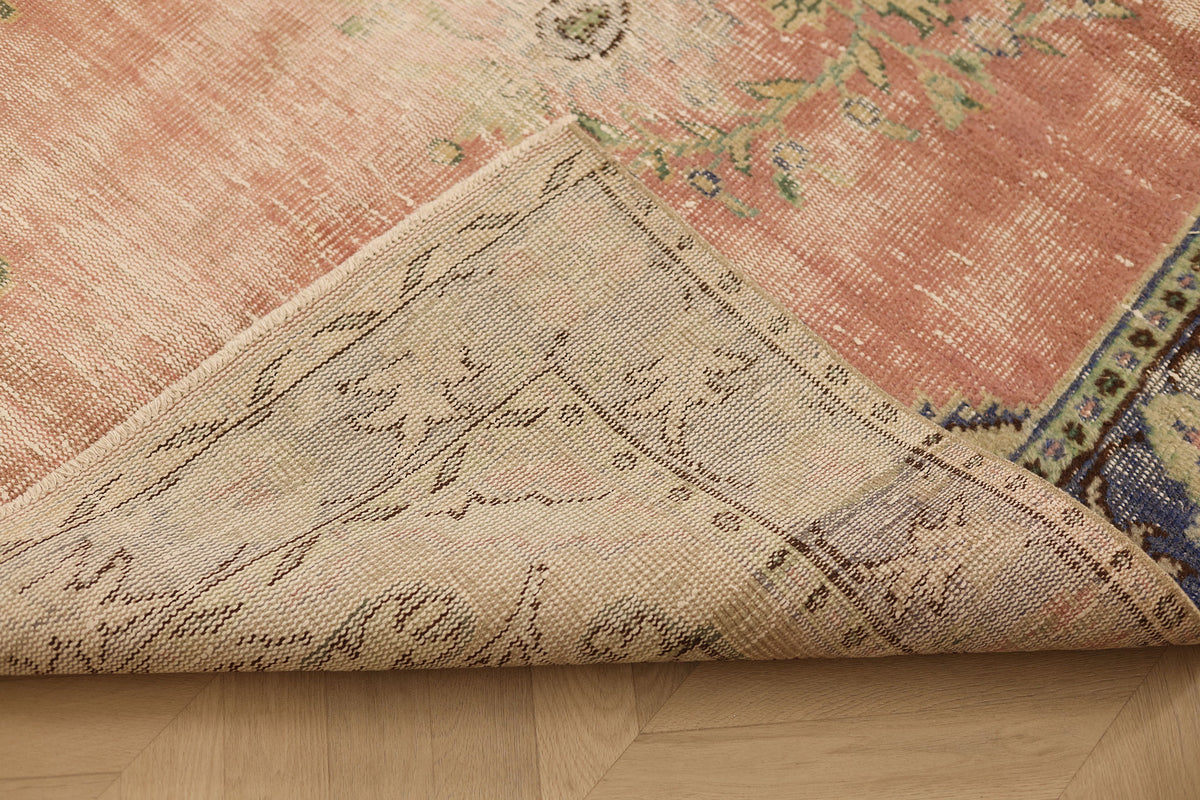 Vintage Manisa Turkish Area Rug 4x8 ft — Pink & Beige Distressed
