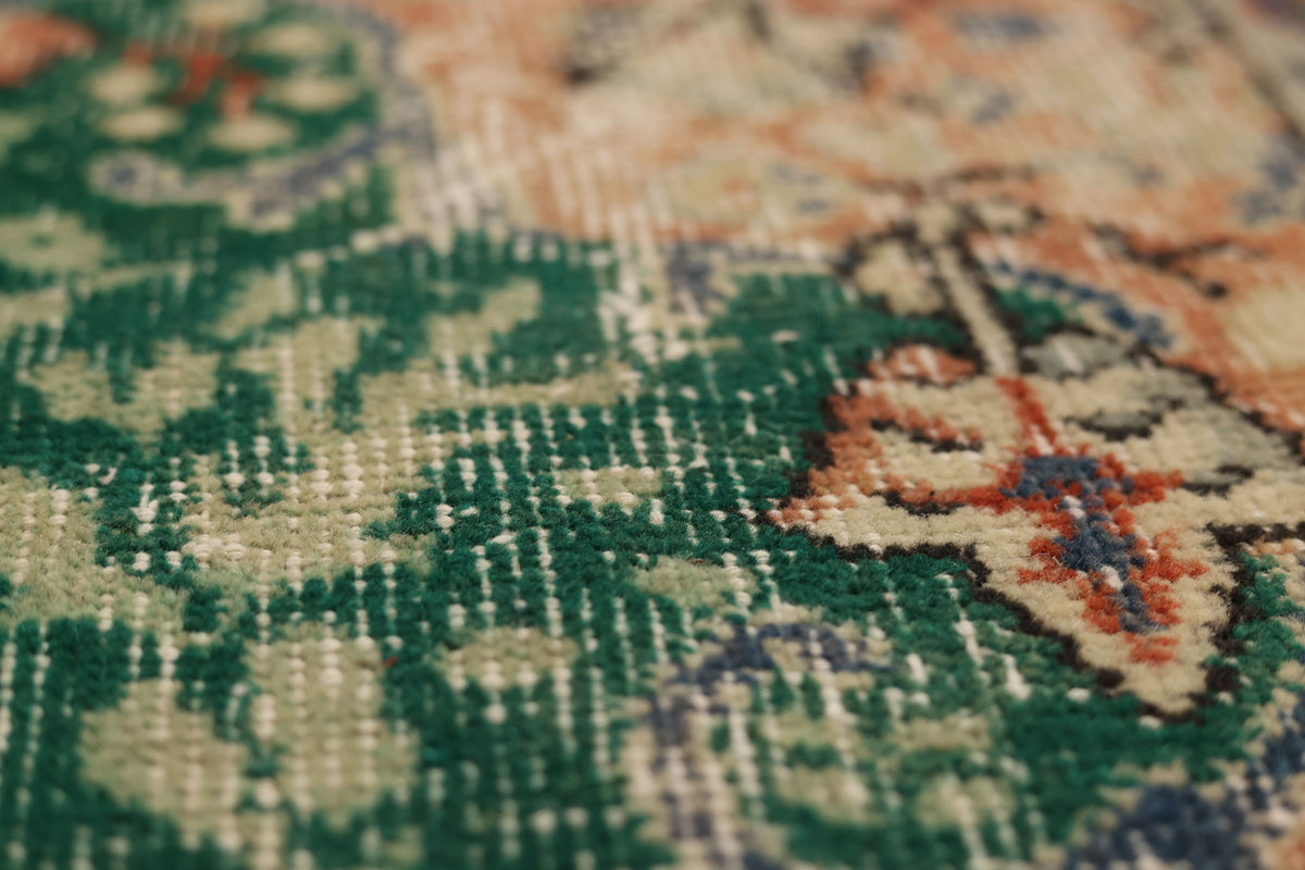 Vintage Isparta Turkish Area Rug 5x9 ft — Green & Beige Floral
