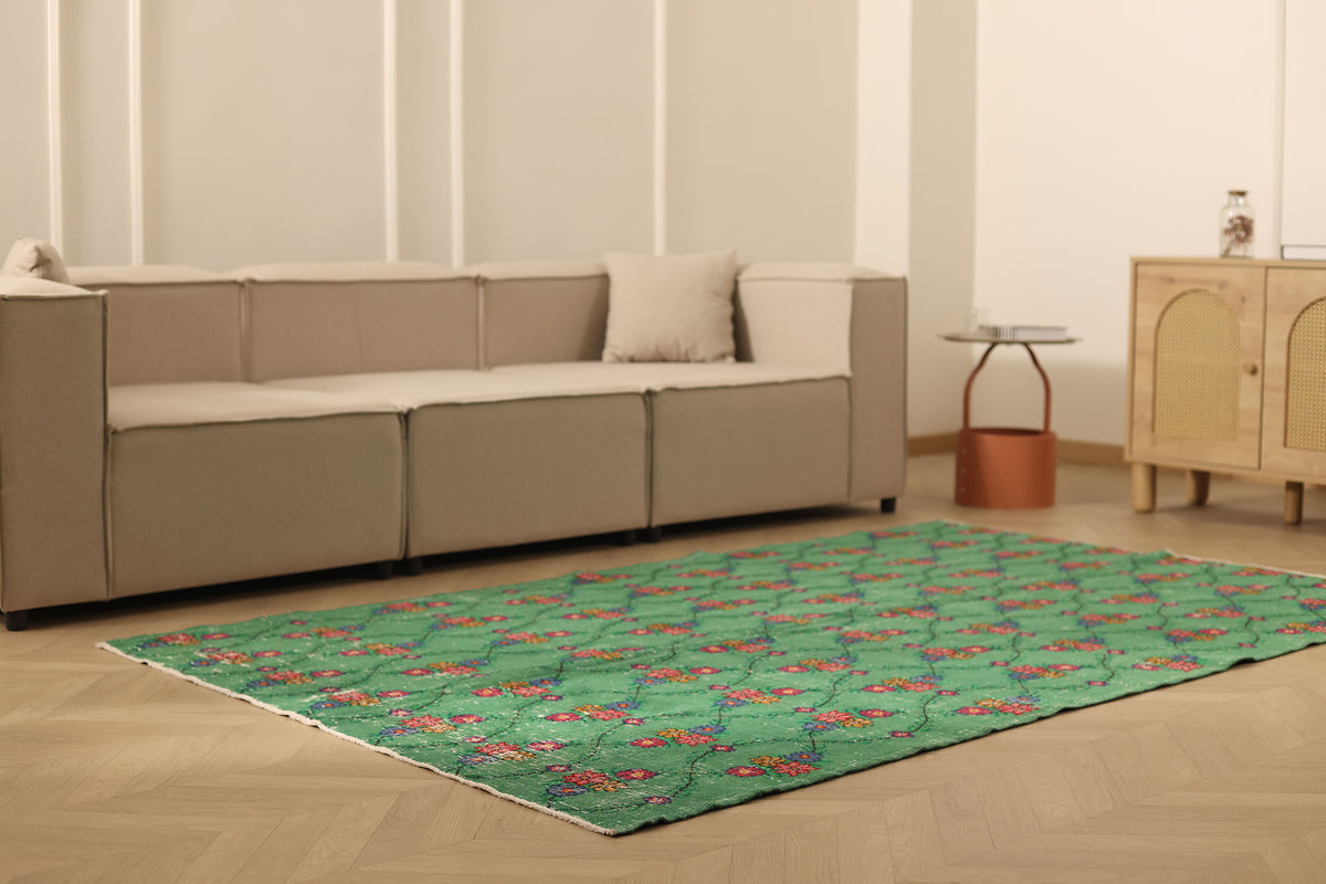 Vintage Isparta Turkish Area Rug 5x8 ft — Green & Pink Floral