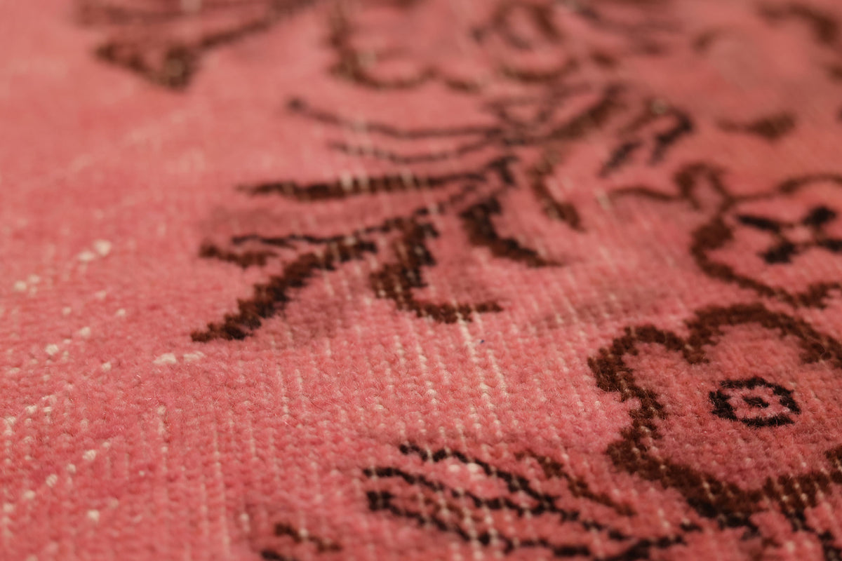 Vintage Isparta Turkish Area Rug 5x9 ft — Pink Overdyed (No. 40209)