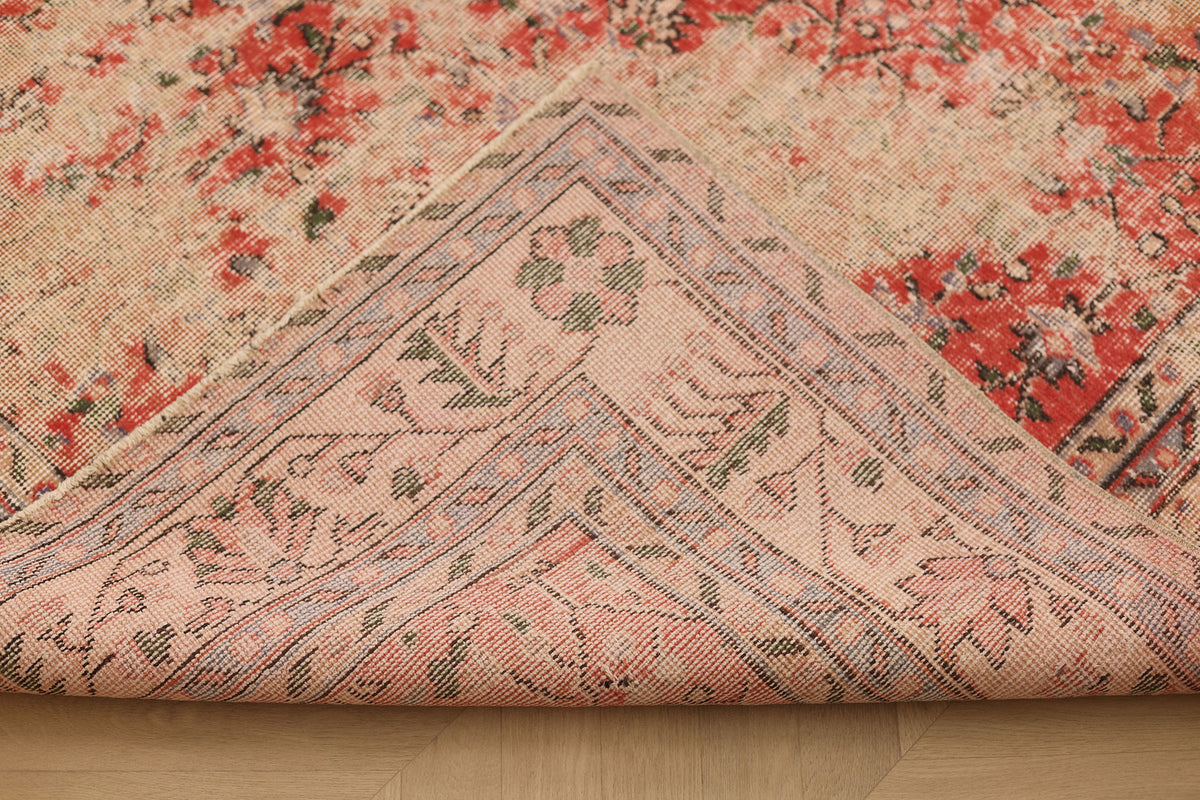 Vintage Isparta Turkish Area Rug 6x10 ft — Red & Beige Floral (No. 40262)