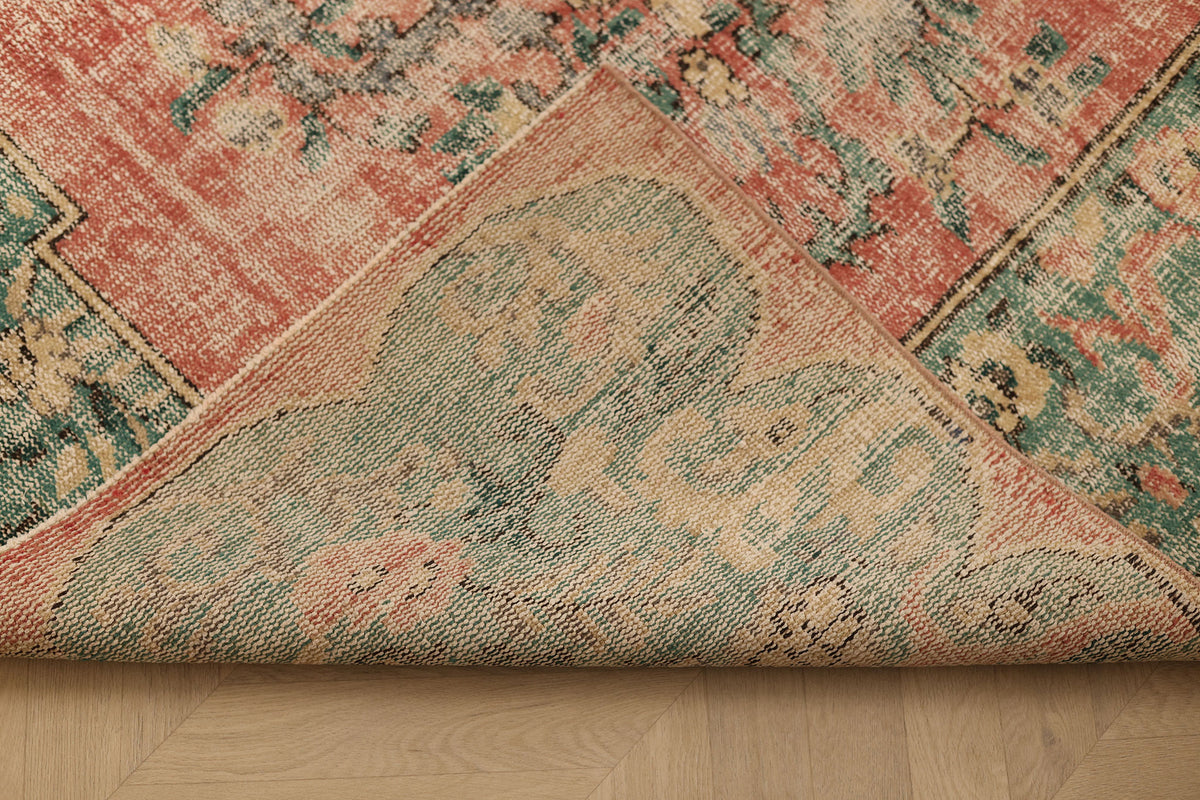 Vintage Manisa Turkish Area Rug 7x9 ft — Red & Green Floral