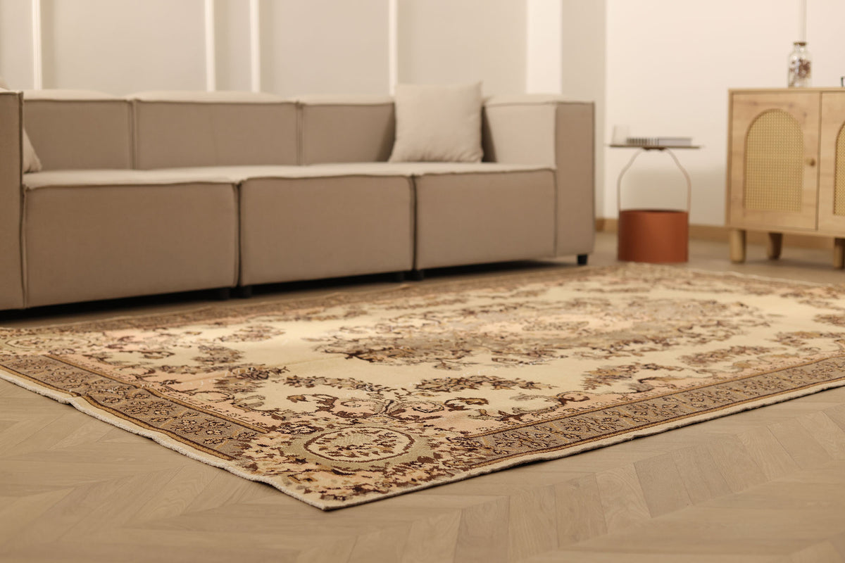 Vintage Isparta Turkish Area Rug 6x9 ft — Black & Gray Overdyed