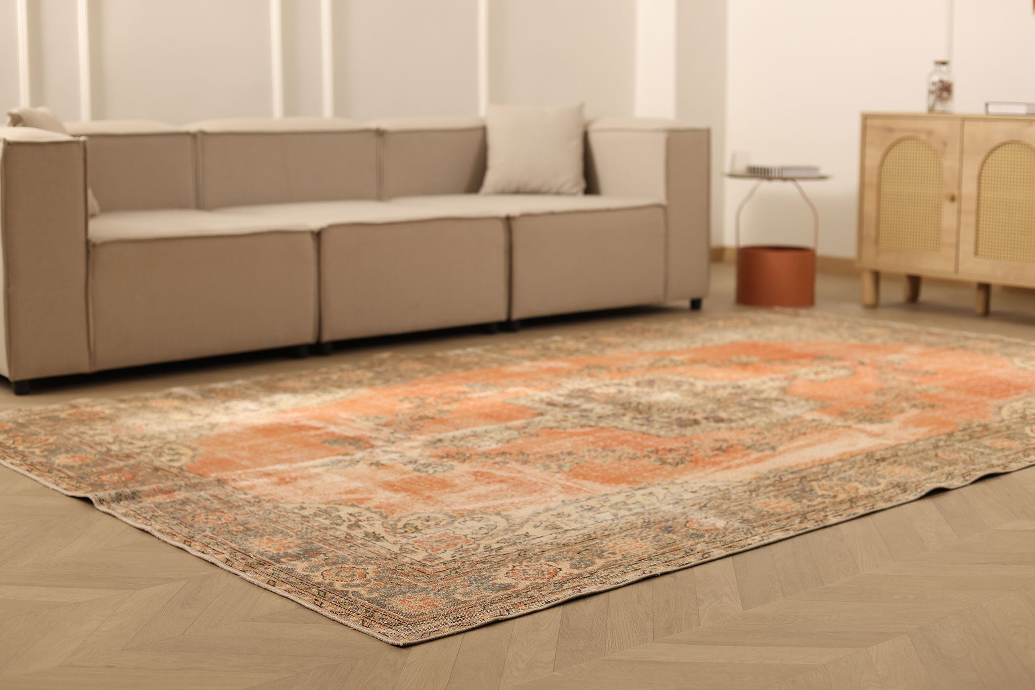 Vintage Isparta Turkish Area Rug 6x10 ft — Beige & Brown Floral (No. 40312)