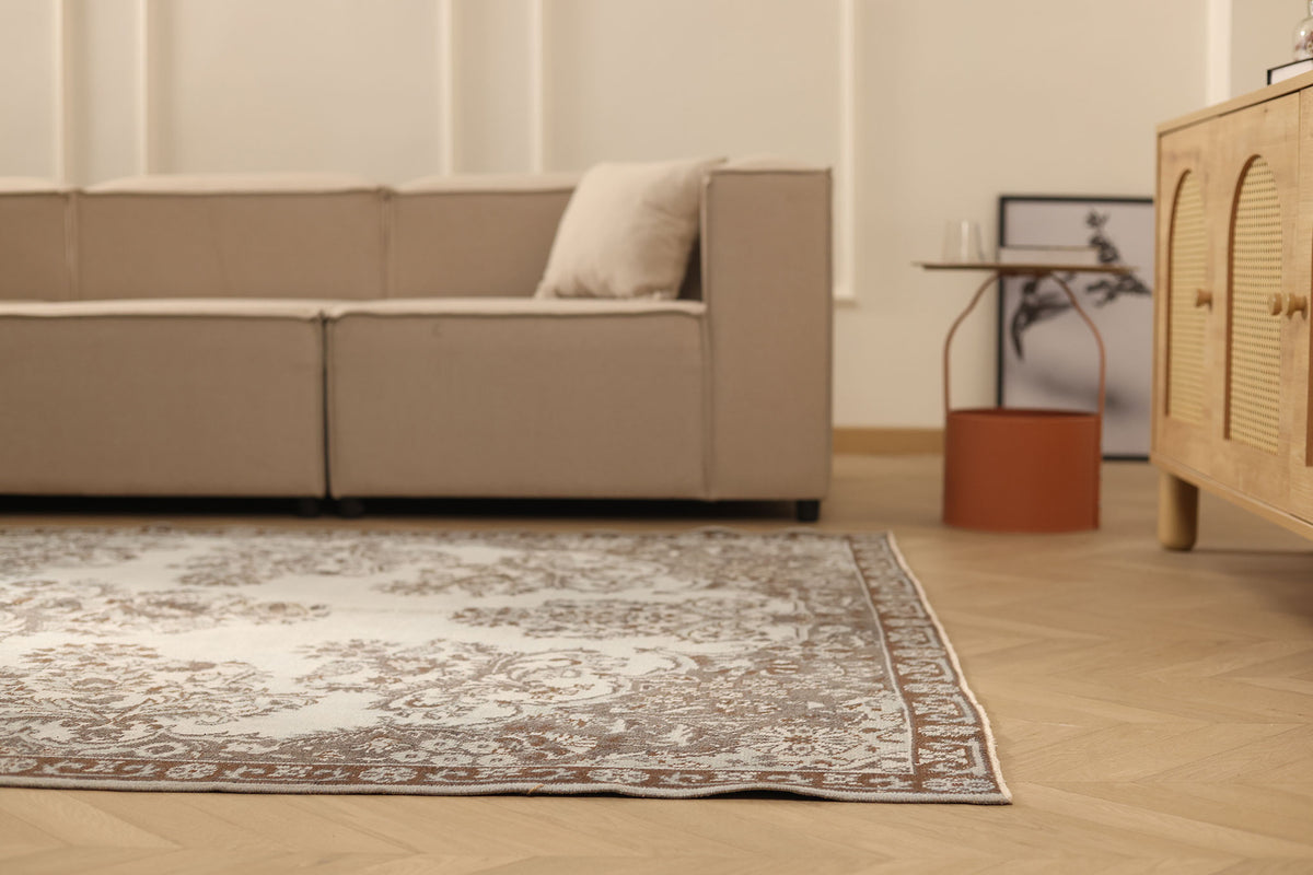Vintage Isparta Turkish Area Rug 6x9 ft — Beige & Brown Floral (No. 40337)