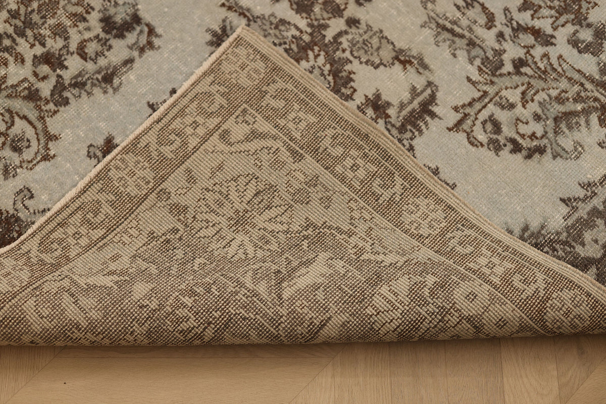 Vintage Isparta Turkish Area Rug 6x9 ft — Beige & Brown Floral (No. 40337)
