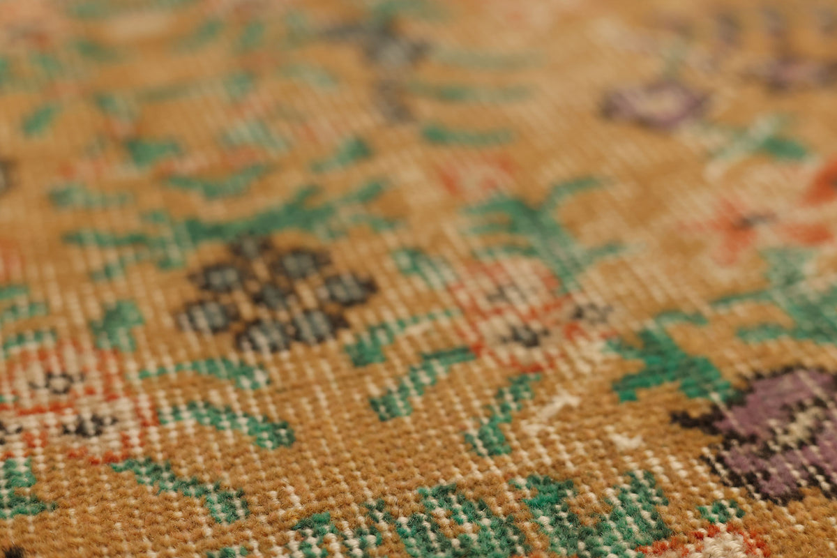 Vintage Isparta Turkish Area Rug 6x10 ft — Green & Brown Floral