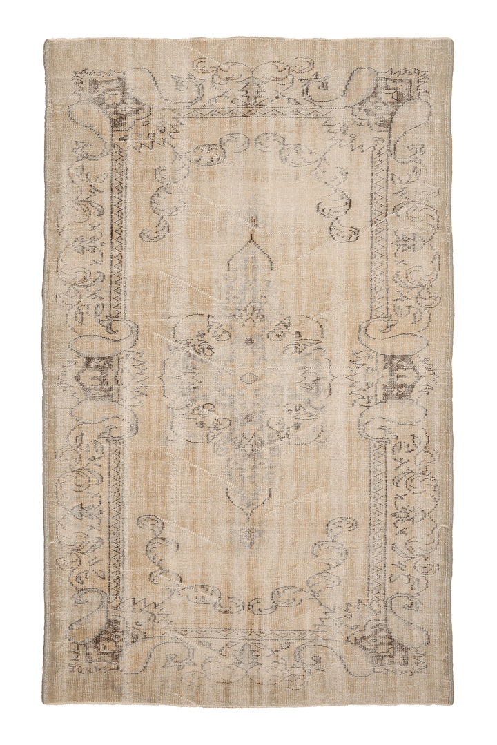 Vintage Manisa Turkish Area Rug 5x9 ft — Beige Floral