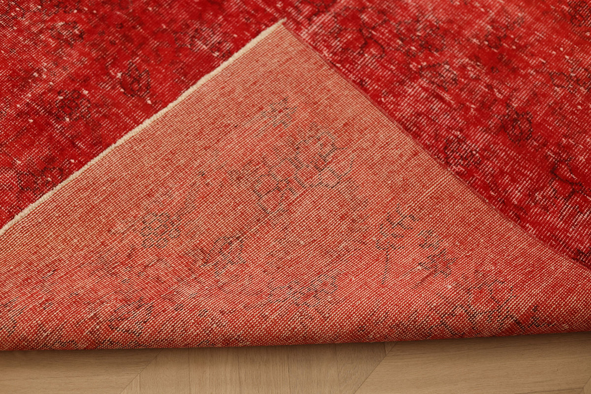 Vintage Isparta Turkish Area Rug 6x10 ft — Red Overdyed