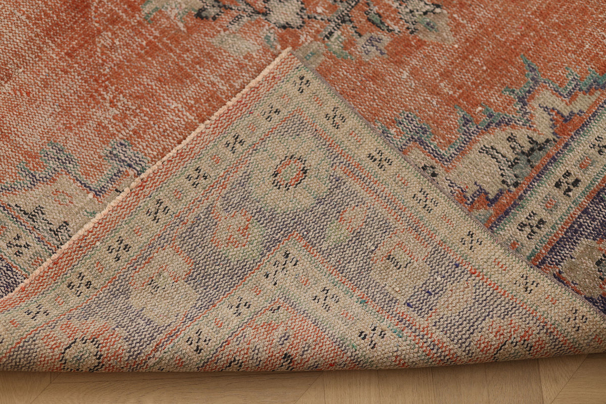 Vintage Manisa Turkish Area Rug 5x9 ft — Red & Blue Floral