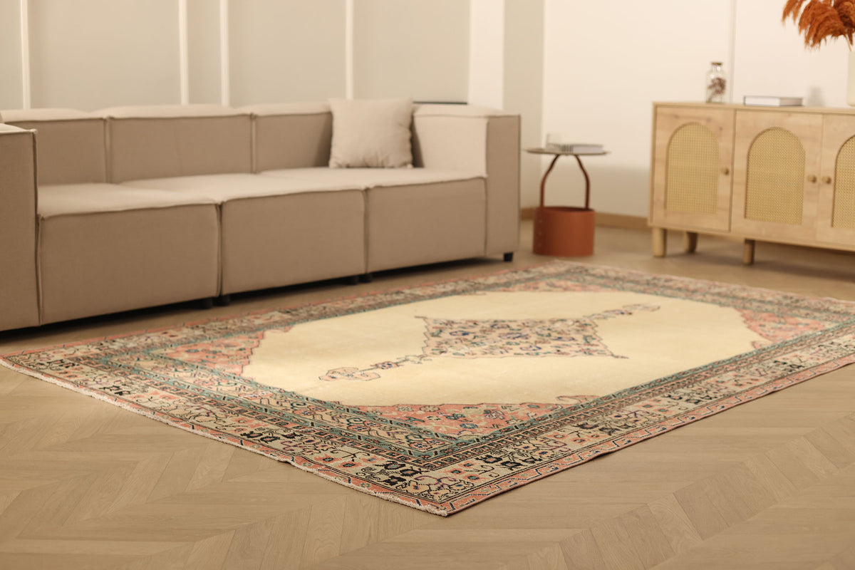 Vintage Isparta Turkish Area Rug 6x9 ft — Beige & Pink Floral (No. 40407)