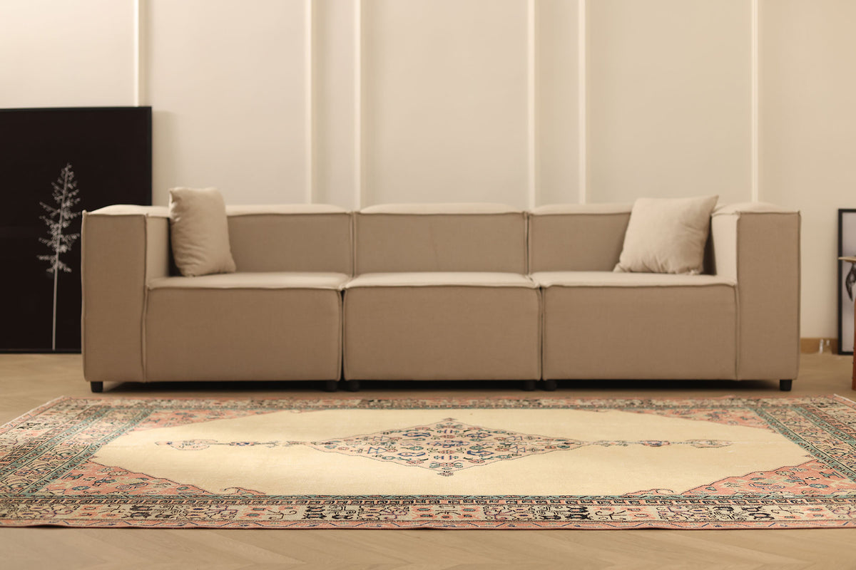 Vintage Isparta Turkish Area Rug 6x9 ft — Beige & Pink Floral (No. 40407)