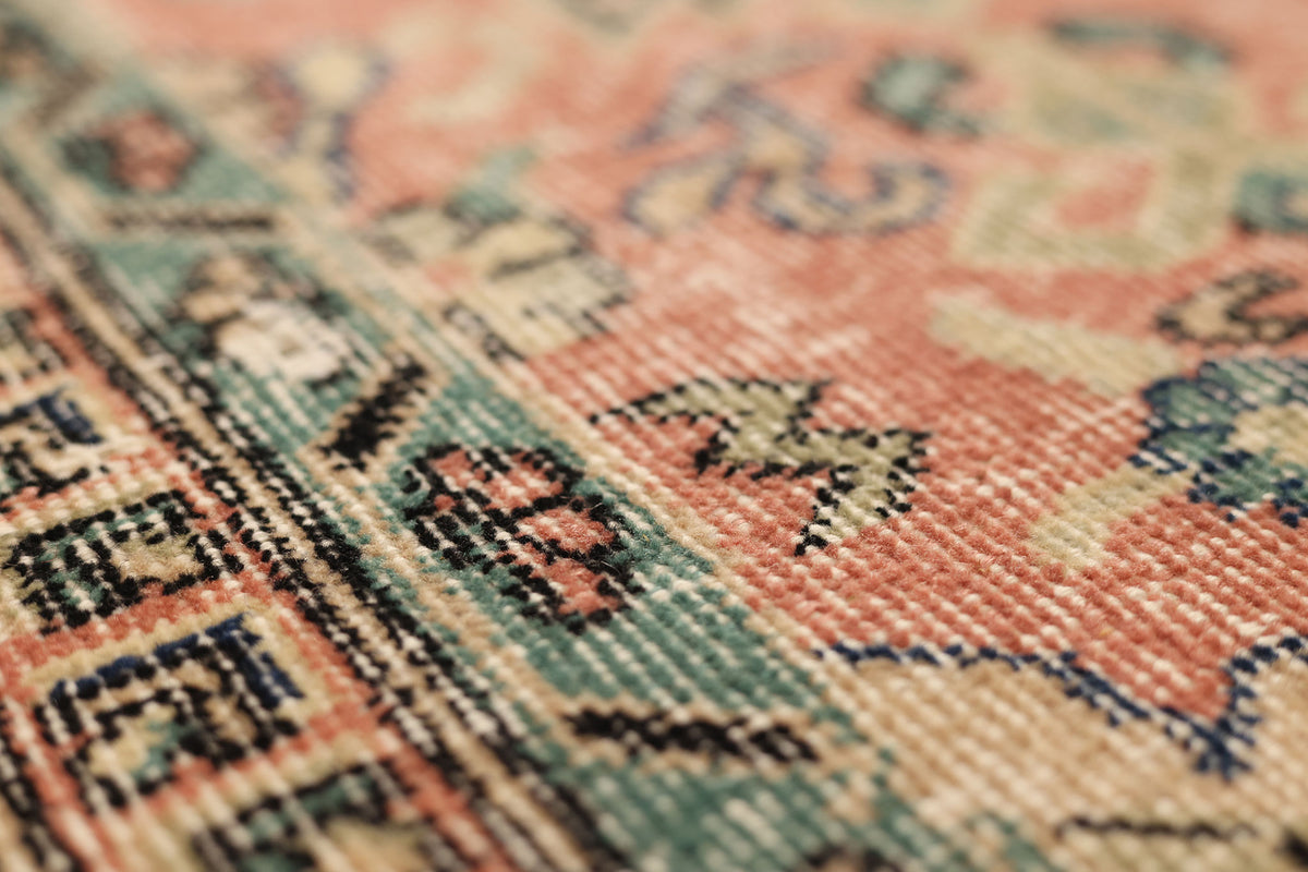Vintage Isparta Turkish Area Rug 6x9 ft — Beige & Pink Floral (No. 40407)