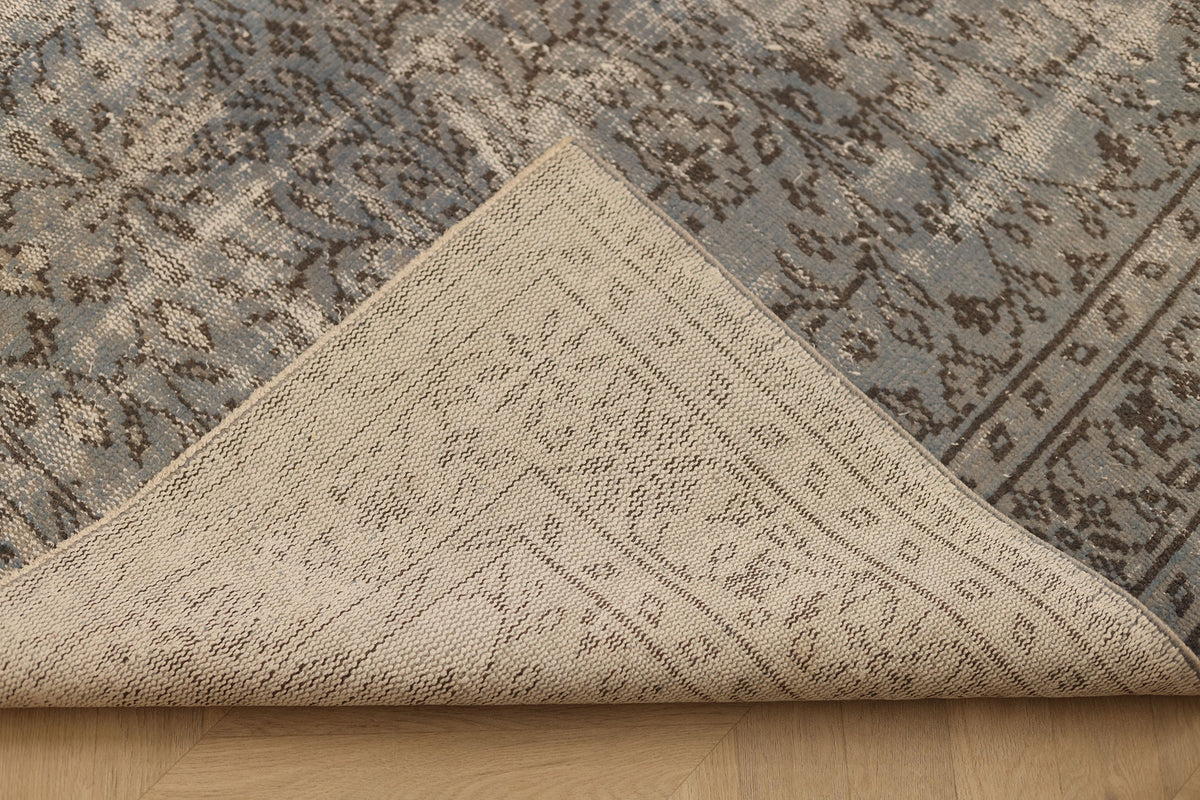 Vintage Manisa Turkish Area Rug 5x8 ft — Gray & Blue Distressed (No. 40410)