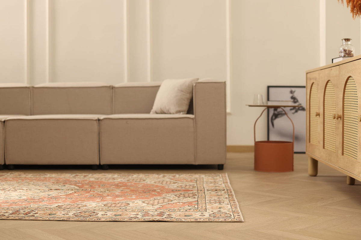 Vintage Isparta Turkish Area Rug 5x8 ft — Red & Beige Floral (No. 40413)