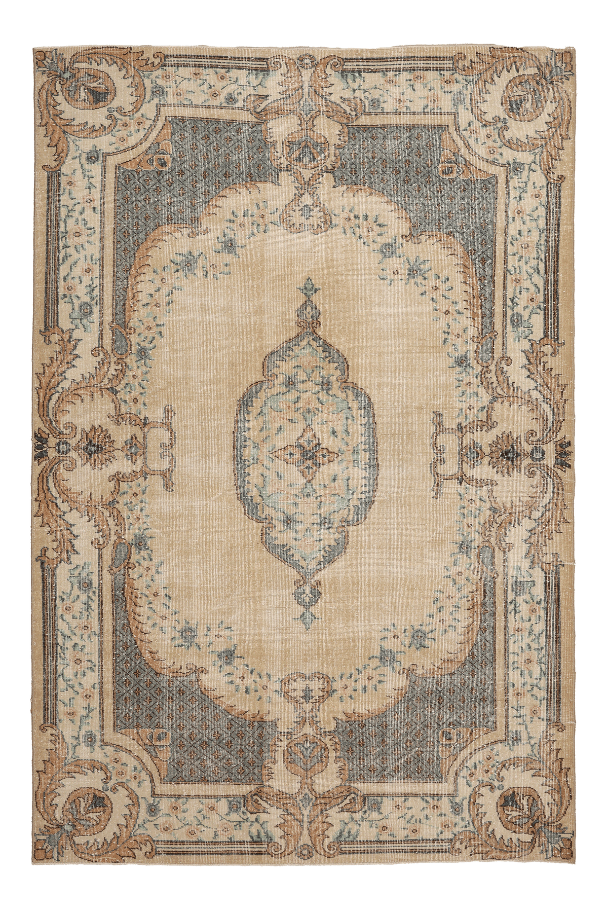 Vintage Isparta Turkish Area Rug 5x9 ft — Beige & Gray Floral