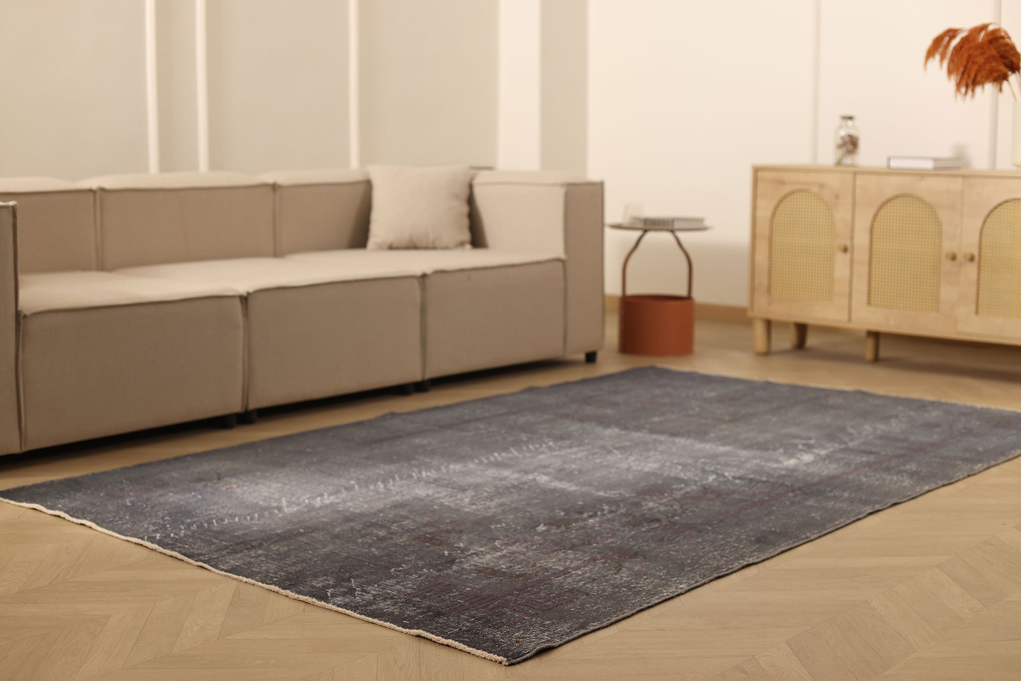 Vintage Isparta Turkish Area Rug 5x9 ft — Gray Overdyed (No. 40419)