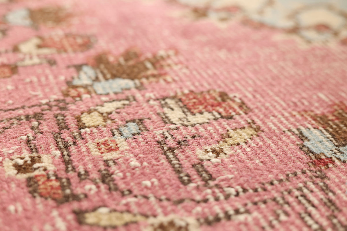 Vintage Isparta Turkish Area Rug 6x10 ft — Pink & Blue Floral