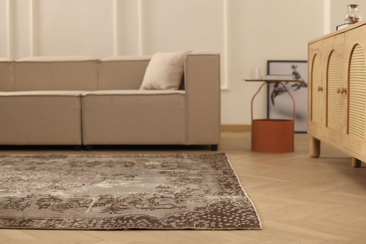 Vintage Isparta Turkish Area Rug 6x7 ft — Gray & Brown Distressed